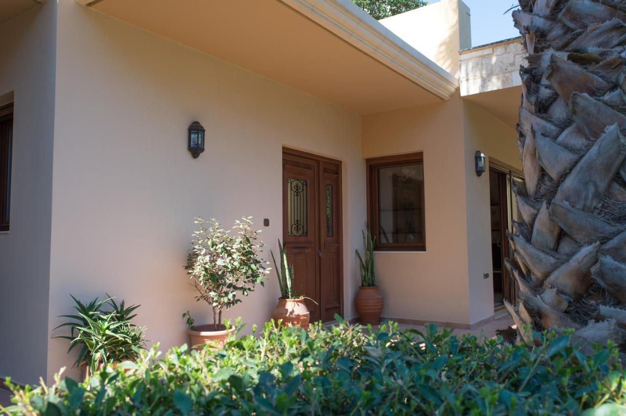 Heraklion Comfy House With Mountain View Екстериор снимка