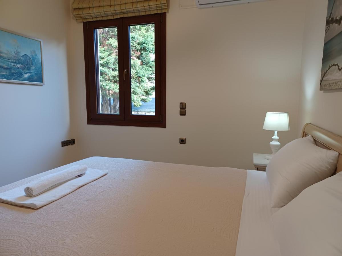 Heraklion Comfy House With Mountain View Екстериор снимка