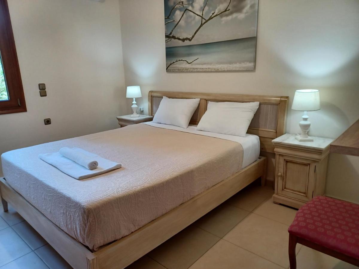 Heraklion Comfy House With Mountain View Екстериор снимка