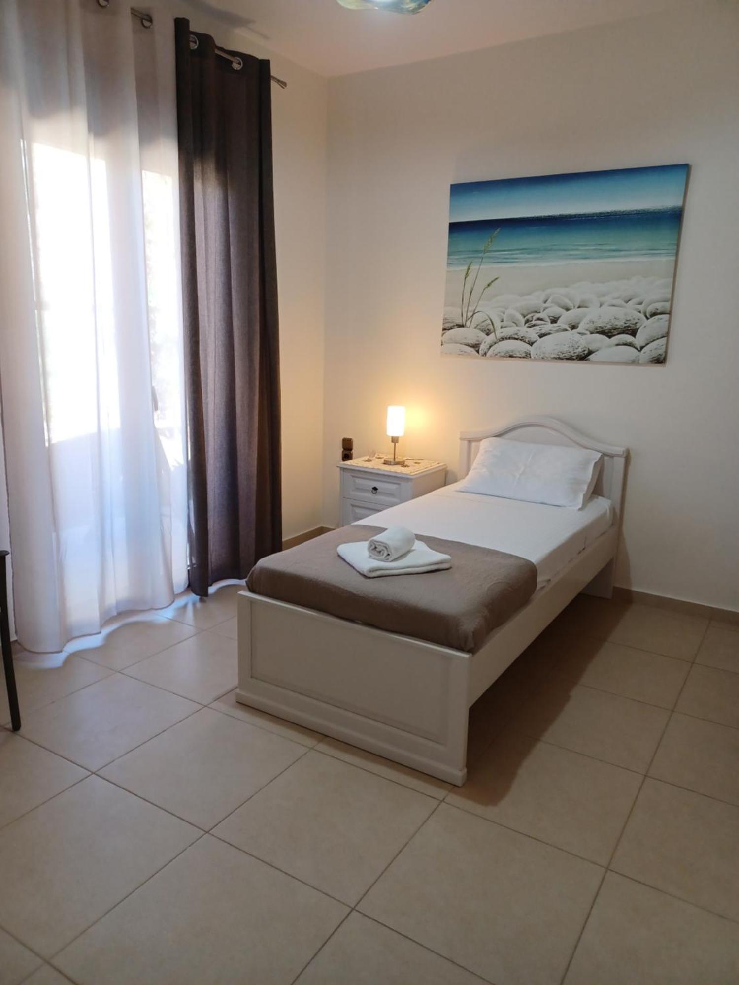 Heraklion Comfy House With Mountain View Екстериор снимка